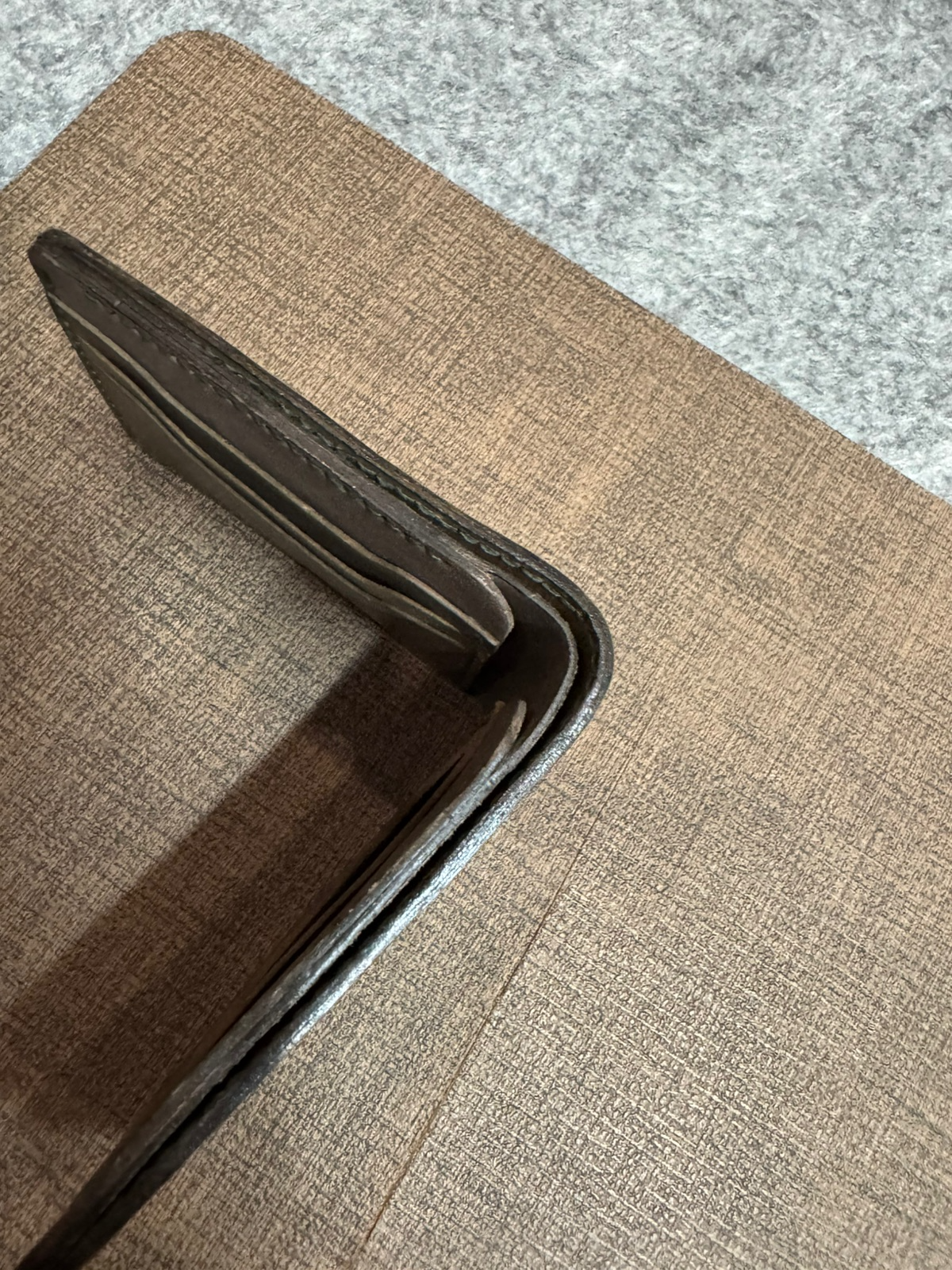 Pure Leather Handmade Wallet – Refined Edition - Image 3