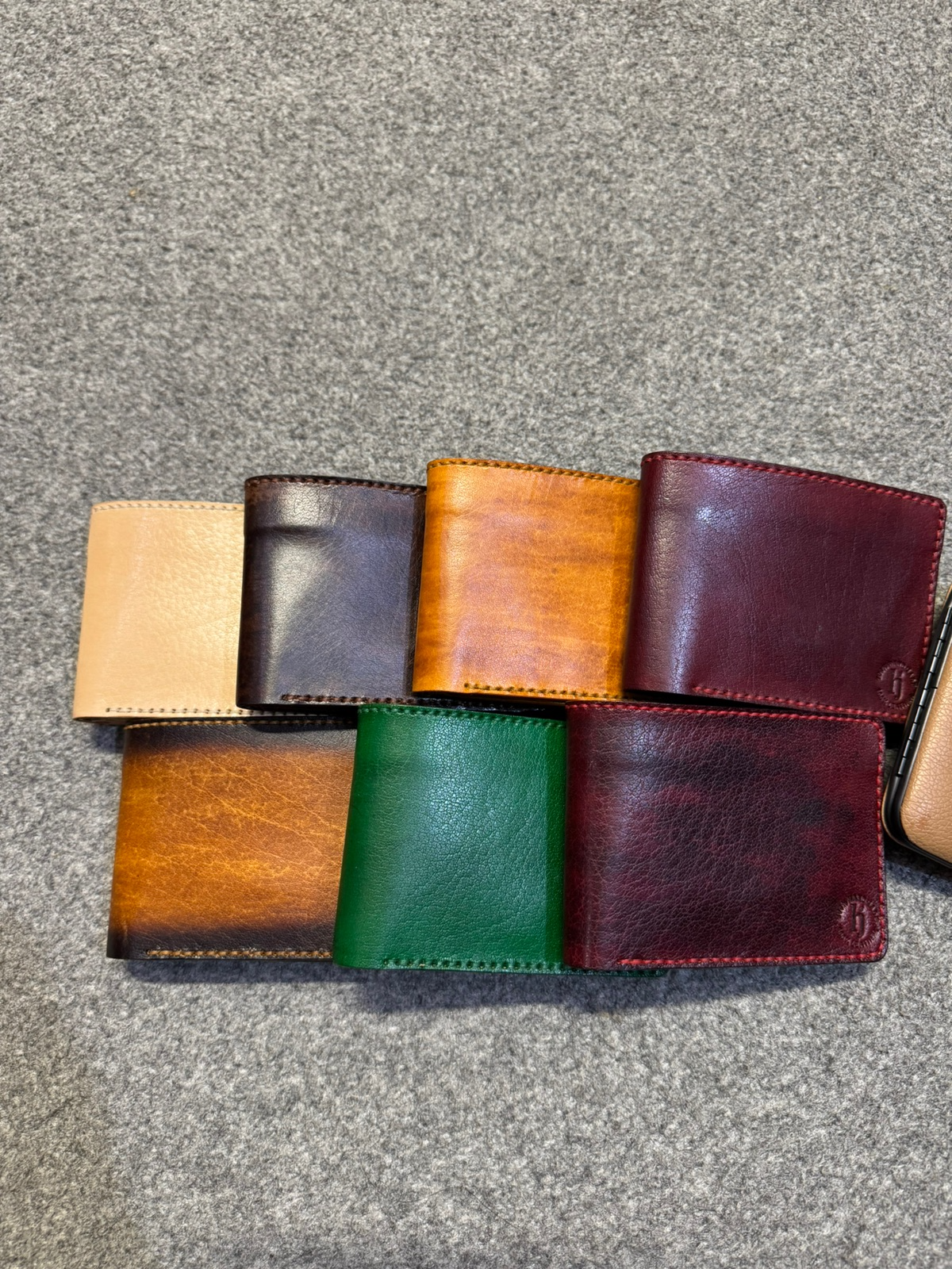 Diamond 3 Hand-Dyed Vegtan Leather Wallet Eleven Card Slots
