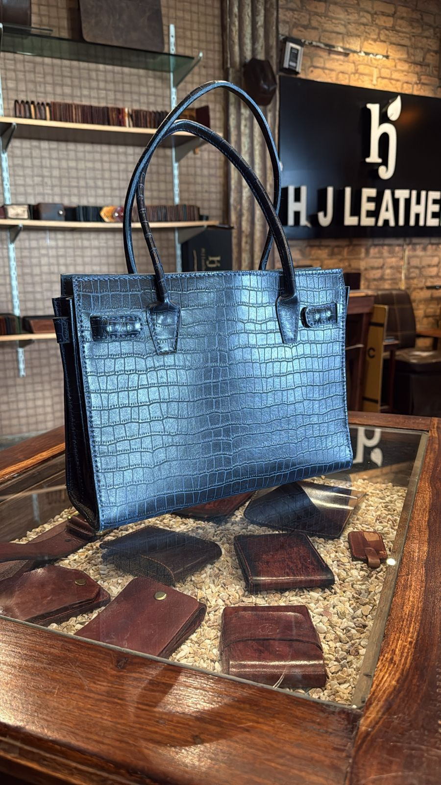 Pure Leather Handmade Ladies Bag
